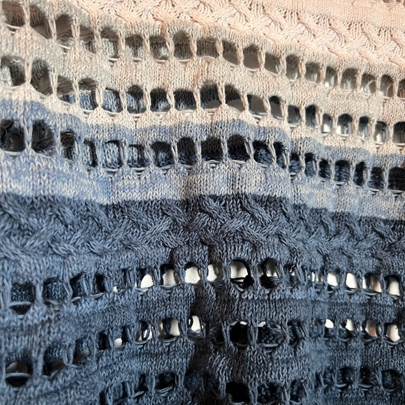 Maurice’s Knit Longsleeve - Picture 4 of 5